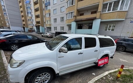 Toyota Hilux VII, 2012 год, 2 550 000 рублей, 8 фотография