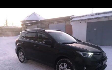 Toyota RAV4, 2016 год, 2 450 000 рублей, 6 фотография