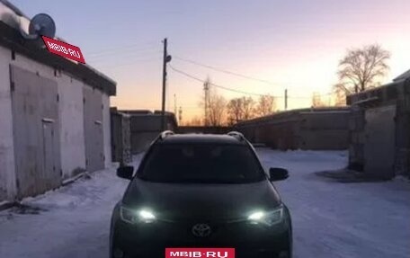 Toyota RAV4, 2016 год, 2 450 000 рублей, 8 фотография