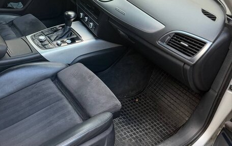 Audi A6, 2011 год, 2 000 000 рублей, 32 фотография