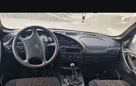 Chevrolet Niva I рестайлинг, 2006 год, 265 000 рублей, 5 фотография