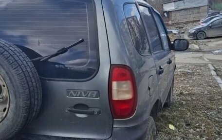 Chevrolet Niva I рестайлинг, 2006 год, 265 000 рублей, 4 фотография