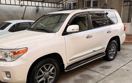 Toyota Land Cruiser 200, 2012 год, 4 000 000 рублей, 3 фотография