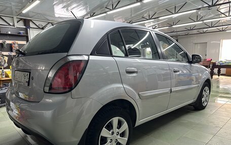 KIA Rio II, 2010 год, 780 000 рублей, 6 фотография