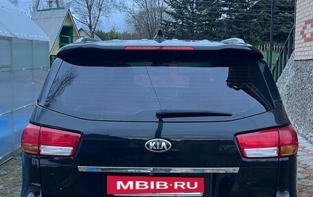 KIA Carnival III, 2016 год, 2 650 000 рублей, 6 фотография