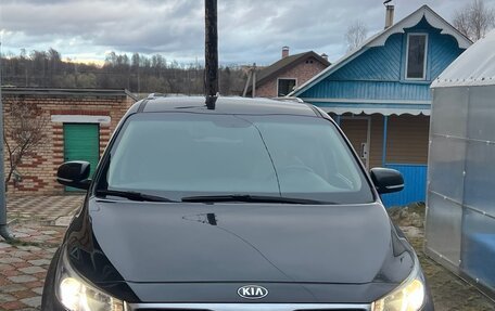 KIA Carnival III, 2016 год, 2 650 000 рублей, 15 фотография