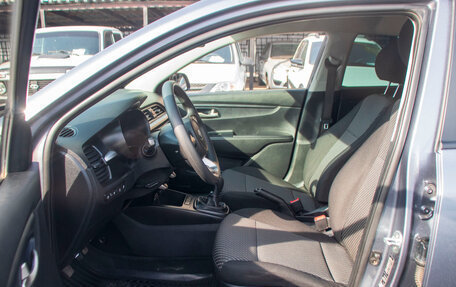 KIA Rio IV, 2019 год, 1 209 000 рублей, 10 фотография