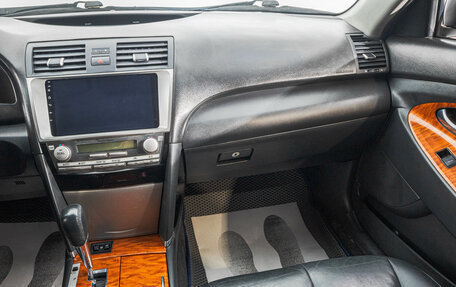 Toyota Camry, 2011 год, 1 449 000 рублей, 20 фотография