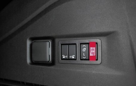 Chevrolet Tahoe IV, 2024 год, 10 900 000 рублей, 25 фотография