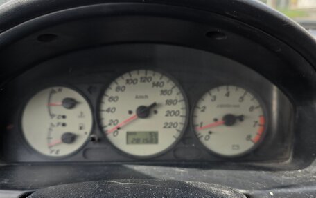 Mazda 323, 2002 год, 135 000 рублей, 8 фотография