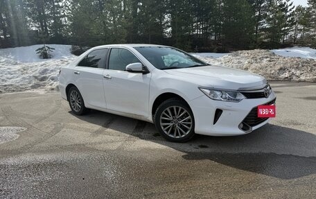 Toyota Camry, 2017 год, 2 370 000 рублей, 1 фотография