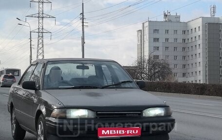 Toyota Carina, 1989 год, 155 000 рублей, 1 фотография