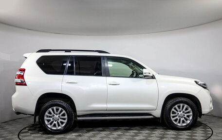 Toyota Land Cruiser Prado 150 рестайлинг 2, 2014 год, 3 199 000 рублей, 4 фотография