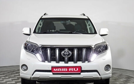 Toyota Land Cruiser Prado 150 рестайлинг 2, 2014 год, 3 199 000 рублей, 2 фотография