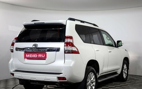 Toyota Land Cruiser Prado 150 рестайлинг 2, 2014 год, 3 199 000 рублей, 5 фотография