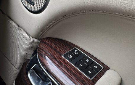 Land Rover Range Rover IV рестайлинг, 2013 год, 2 960 000 рублей, 17 фотография