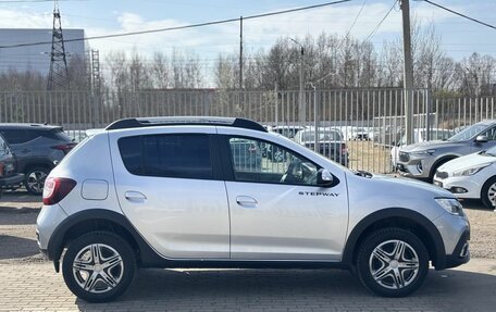 Renault Sandero II рестайлинг, 2021 год, 1 223 000 рублей, 8 фотография