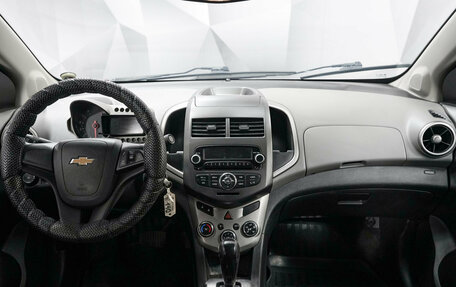 Chevrolet Aveo III, 2014 год, 660 000 рублей, 7 фотография