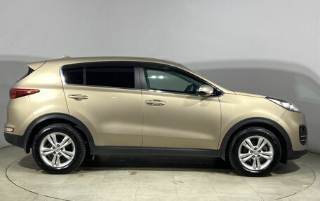 KIA Sportage IV рестайлинг, 2018 год, 1 950 000 рублей, 5 фотография