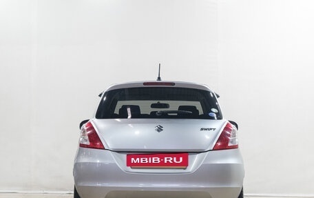 Suzuki Swift IV, 2014 год, 829 000 рублей, 5 фотография