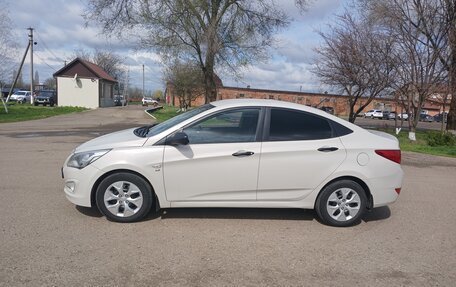 Hyundai Solaris II рестайлинг, 2014 год, 850 000 рублей, 7 фотография