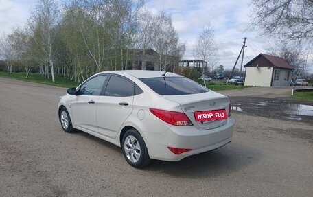 Hyundai Solaris II рестайлинг, 2014 год, 850 000 рублей, 8 фотография