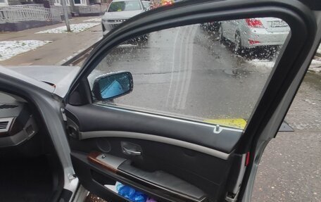 BMW 7 серия, 2003 год, 700 000 рублей, 26 фотография