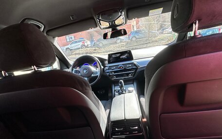 BMW 5 серия, 2019 год, 4 500 000 рублей, 10 фотография