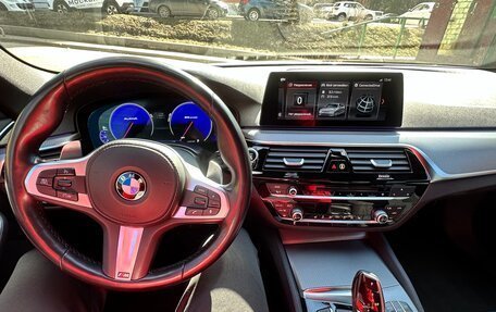 BMW 5 серия, 2019 год, 4 500 000 рублей, 19 фотография