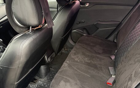 Hyundai Solaris II рестайлинг, 2018 год, 835 000 рублей, 6 фотография