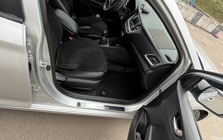 Hyundai Solaris II рестайлинг, 2018 год, 835 000 рублей, 9 фотография