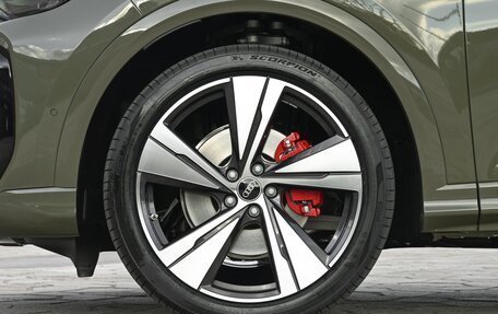 Audi Q5, 2025 год, 6 598 000 рублей, 15 фотография