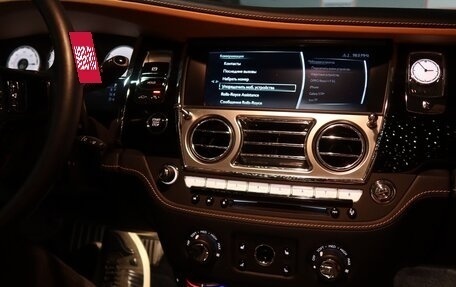 Rolls-Royce Wraith, 2017 год, 40 000 000 рублей, 15 фотография