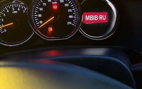 Renault Logan II, 2018 год, 470 000 рублей, 8 фотография