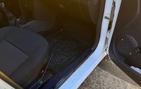 Renault Logan II, 2018 год, 470 000 рублей, 11 фотография