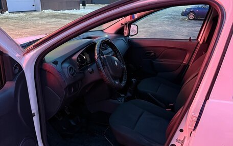 Renault Logan II, 2018 год, 470 000 рублей, 14 фотография