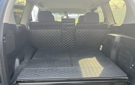 Toyota Land Cruiser Prado 150 рестайлинг 2, 2021 год, 5 500 000 рублей, 11 фотография