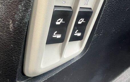 Toyota Land Cruiser Prado 150 рестайлинг 2, 2021 год, 5 500 000 рублей, 13 фотография