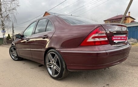 Mercedes-Benz C-Класс, 2005 год, 725 000 рублей, 5 фотография