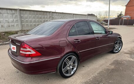 Mercedes-Benz C-Класс, 2005 год, 725 000 рублей, 11 фотография