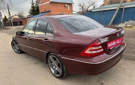 Mercedes-Benz C-Класс, 2005 год, 725 000 рублей, 8 фотография