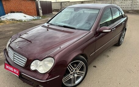 Mercedes-Benz C-Класс, 2005 год, 725 000 рублей, 9 фотография