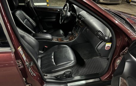 Mercedes-Benz C-Класс, 2005 год, 725 000 рублей, 23 фотография