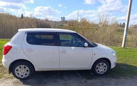 Skoda Fabia II, 2012 год, 700 000 рублей, 3 фотография