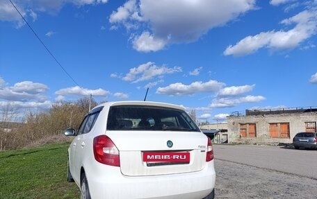 Skoda Fabia II, 2012 год, 700 000 рублей, 5 фотография