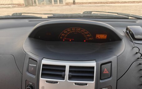 Toyota Vitz, 2008 год, 550 000 рублей, 5 фотография