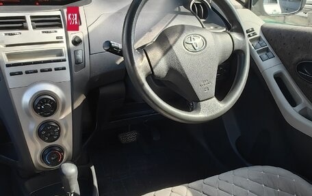 Toyota Vitz, 2008 год, 550 000 рублей, 4 фотография