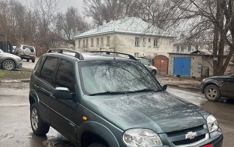Chevrolet Niva I рестайлинг, 2010 год, 380 000 рублей, 2 фотография