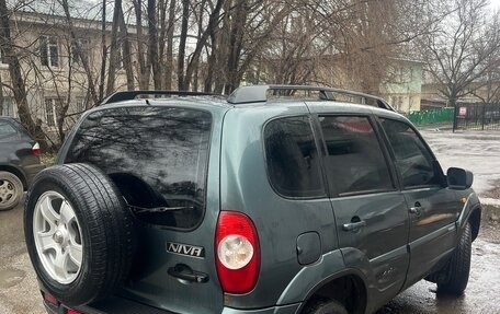 Chevrolet Niva I рестайлинг, 2010 год, 380 000 рублей, 4 фотография