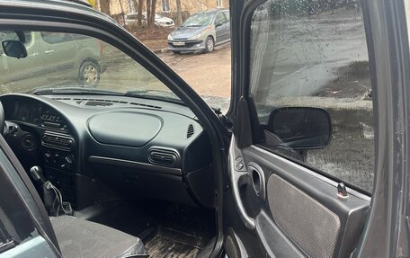 Chevrolet Niva I рестайлинг, 2010 год, 380 000 рублей, 12 фотография